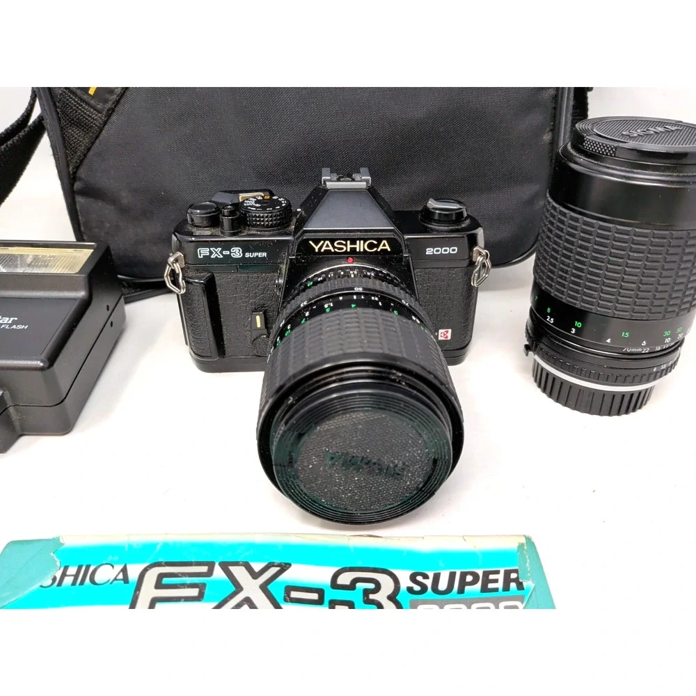 YASHICA FX-3 Super 2000 Photography Camera With 2 Lenses/bag/flash fast ship